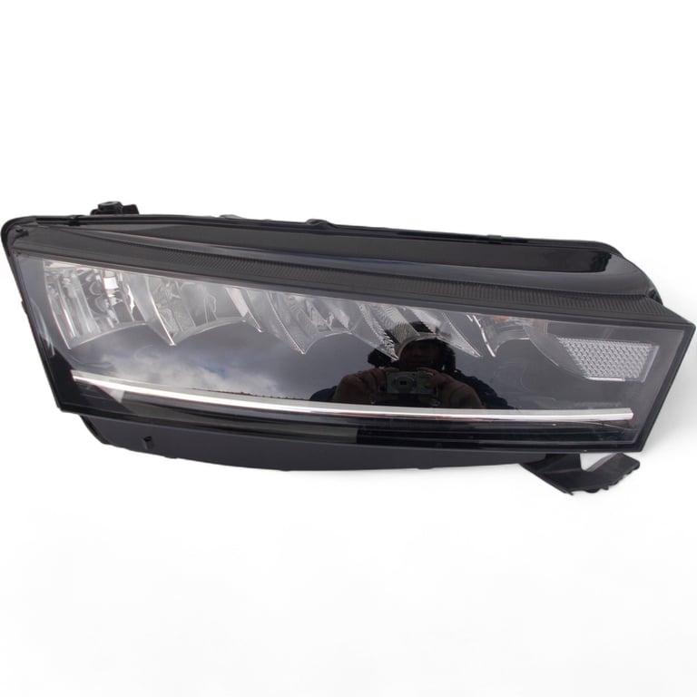 Frontscheinwerfer Skoda Octavia IV 5E4941016I LED Rechts Scheinwerfer Headlight SCH3815071418id