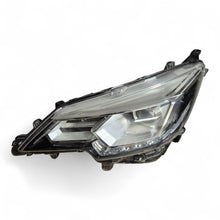 Laden Sie das Bild in den Galerie-Viewer, Frontscheinwerfer Mitsubishi Space Star 8301D455 LED Links Headlight