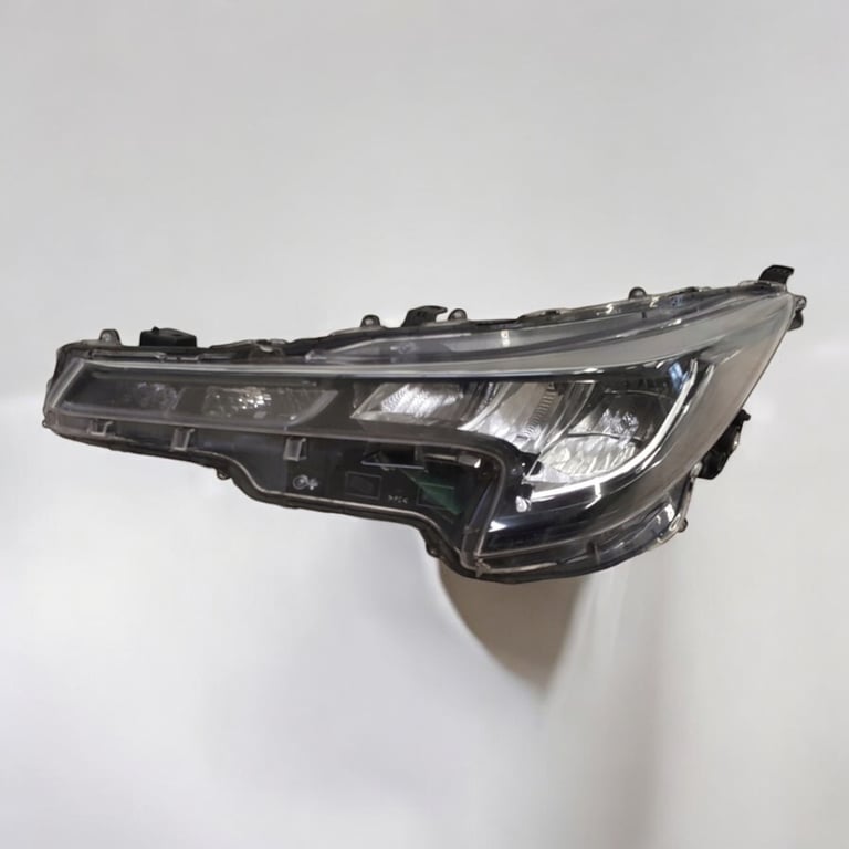 Frontscheinwerfer Toyota Corolla 8115002S60 LED Links Scheinwerfer Headlight SCH5781722828gr