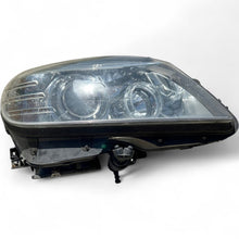Laden Sie das Bild in den Galerie-Viewer, Frontscheinwerfer Mercedes-Benz W204 Xenon Rechts Scheinwerfer Headlight SCH4409358382of