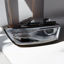 Laden Sie das Bild in den Galerie-Viewer, Frontscheinwerfer Audi Q3 8U0941005C Xenon Links Scheinwerfer Headlight
