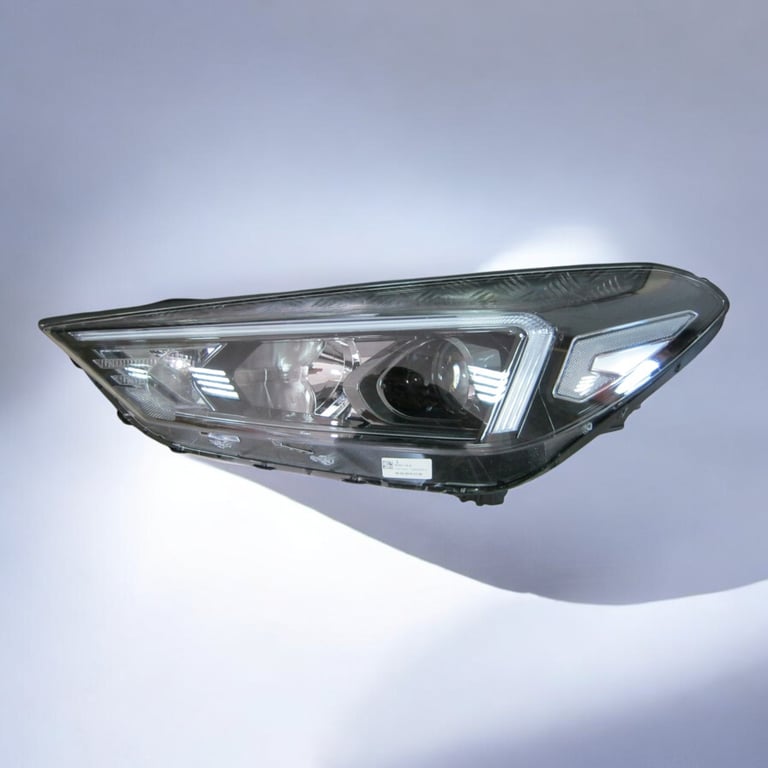 Frontscheinwerfer Hyundai Tucson Links Scheinwerfer Headlight