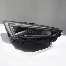 Load image into Gallery viewer, Frontscheinwerfer Seat Tarraco 5FJ941008J Rechts Scheinwerfer Headlight