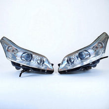 Laden Sie das Bild in den Galerie-Viewer, Frontscheinwerfer Citroën C4 I 9646894280 Xenon Ein Satz Scheinwerfer Headlight