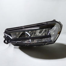 Laden Sie das Bild in den Galerie-Viewer, Frontscheinwerfer Skoda Fabia 6VB941015 LED Links Scheinwerfer Headlight