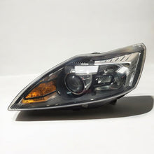 Load image into Gallery viewer, Frontscheinwerfer Ford Focus 8M51-13D153-CD Links Scheinwerfer Headlight