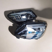 Load image into Gallery viewer, Frontscheinwerfer Mercedes-Benz A2059068505 A2059068605 Ein Satz Headlight