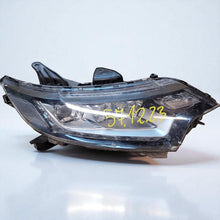 Laden Sie das Bild in den Galerie-Viewer, Frontscheinwerfer Mitsubishi Outlander III 8301C8-64 Full LED Rechts Headlight
