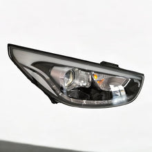 Load image into Gallery viewer, Frontscheinwerfer Hyundai Ix35 92102-2S Xenon Rechts Scheinwerfer Headlight