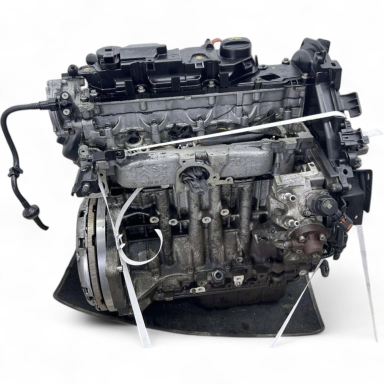 Motor Peugeot 308 BH01 1.6 EHDI 165TKm 2015 Diesel Engine Komplett