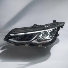 Load image into Gallery viewer, Frontscheinwerfer VW Golf VIII 5H1941005B LED Links Scheinwerfer Headlight SCH2895235569up