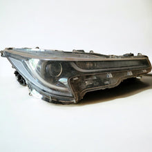 Load image into Gallery viewer, Frontscheinwerfer Toyota Corolla 81110-02S70 Rechts Scheinwerfer Headlight SCH8501815088py