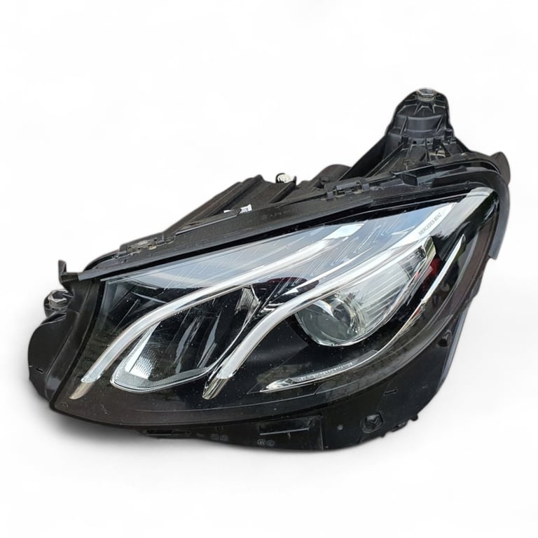 Frontscheinwerfer Mercedes-Benz W213 C238 A2139067706 Xenon Rechts oder Links SCH7574932530rn