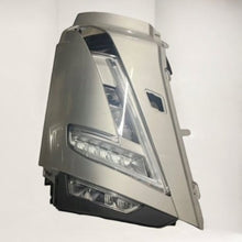 Load image into Gallery viewer, Frontscheinwerfer Volvo 24056510 Laser Rechts Scheinwerfer Headlight SCH4211285841lj