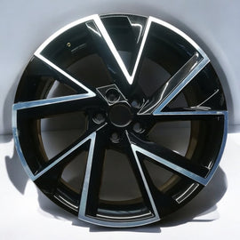 1x Alufelge 18 Zoll 7.0