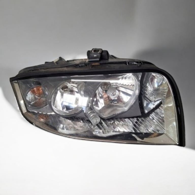 Frontscheinwerfer Audi A2 8Z0941004 Rechts Scheinwerfer Headlight