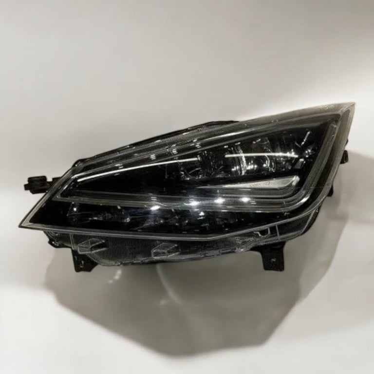 Frontscheinwerfer Seat Ibiza V 6F1941007C LED Links Scheinwerfer Headlight