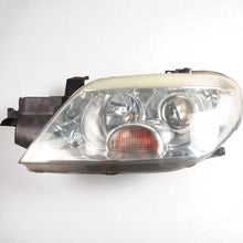 Laden Sie das Bild in den Galerie-Viewer, Frontscheinwerfer Mitsubishi Outlander I Links Scheinwerfer Headlight