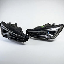 Load image into Gallery viewer, Frontscheinwerfer Seat Tarraco 5FJ941008D 5FJ941007D LED Rechts oder Links