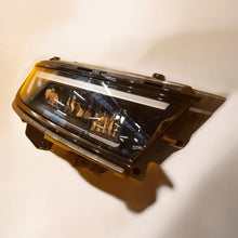 Load image into Gallery viewer, Frontscheinwerfer Opel Astra L 9851881180 LED Rechts Scheinwerfer Headlight