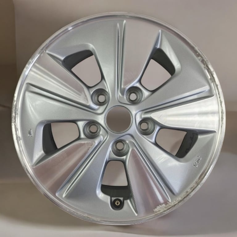 1x Alufelge 15 Zoll 6.0" 5x114.3 45ET Schwarz Nissan Leaf Ze0 Ze1 Pulsar