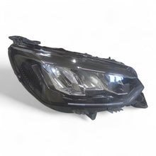 Laden Sie das Bild in den Galerie-Viewer, Frontscheinwerfer Peugeot 2008 208 II 9855524880 Full LED Rechts Headlight