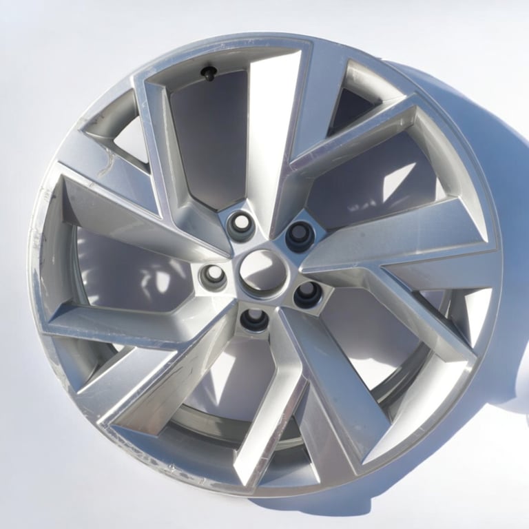 1x Alufelge 19 Zoll 7.0" 5x112 43ET Glanz Silber 565601025F Skoda Kodiaq