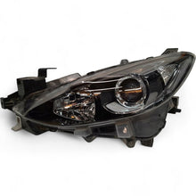 Laden Sie das Bild in den Galerie-Viewer, Frontscheinwerfer Mazda 3 B45A51040 Links Scheinwerfer Headlight