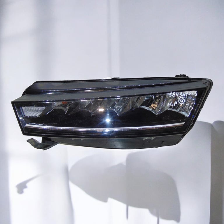 Frontscheinwerfer Skoda Octavia IV 5E4941015 LED Links Scheinwerfer Headlight SCH9202045348wd