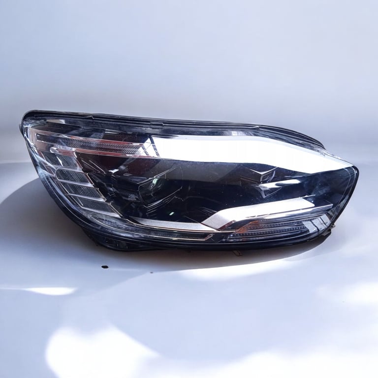 Frontscheinwerfer Renault Scenic 260100821R LED Rechts Scheinwerfer Headlight