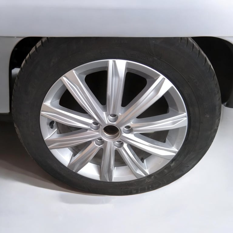 1x Alufelge 17 Zoll 6.5" 5x112 33ET Glanz Silber 5N0601025D VW Tiguan Rim Wheel FEL8829902819ar