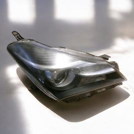 Frontscheinwerfer Toyota Yaris Rechts Scheinwerfer Headlight