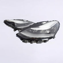 Laden Sie das Bild in den Galerie-Viewer, Frontscheinwerfer Tesla 3 107737500C Full LED Links Scheinwerfer Headlight