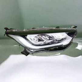 Frontscheinwerfer Toyota Yaris 27583R Full LED Rechts Scheinwerfer Headlight SCH3544110032hy