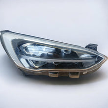 Laden Sie das Bild in den Galerie-Viewer, Frontscheinwerfer Ford Focus JX7B-13E014-AE LED Rechts Scheinwerfer Headlight SCH3377181072lp