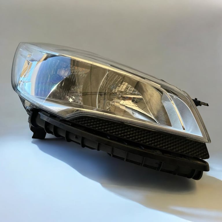 Frontscheinwerfer Ford Kuga CV44-13W029-AE Rechts Scheinwerfer Headlight