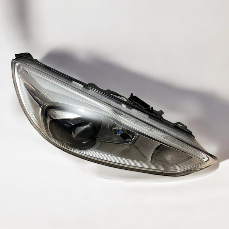 Frontscheinwerfer Ford Focus F1EB-13D154 Rechts Scheinwerfer Headlight