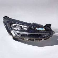 Laden Sie das Bild in den Galerie-Viewer, Frontscheinwerfer Ford Focus MX7B-13E014-EB Rechts Scheinwerfer Headlight SCH6633070015mk