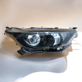 Frontscheinwerfer Toyota Yaris LED Rechts Scheinwerfer Headlight SCH4831679806uw