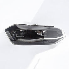 Laden Sie das Bild in den Galerie-Viewer, Frontscheinwerfer VW Polo 2G1941026B Full LED Rechts Scheinwerfer Headlight