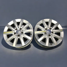 Laden Sie das Bild in den Galerie-Viewer, 1x Alufelge 16 Zoll 6.5&quot; 5x112 Kia W176 W246 Rim Wheel