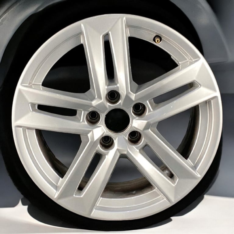 1x Alufelge 17 Zoll 7.0" 5x112 42ET 8W0601025P Audi A4 B9 Rim Wheel FEL1872602187lg