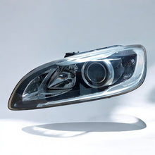 Load image into Gallery viewer, Frontscheinwerfer Volvo S60 V60 31420108 Xenon Links Scheinwerfer Headlight SCH1454297257hd