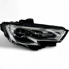 Load image into Gallery viewer, Frontscheinwerfer Audi A3 8V0941006E Xenon Ein Stück (Rechts oder Links) SCH2133636547sz