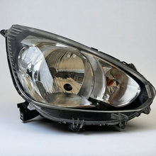 Laden Sie das Bild in den Galerie-Viewer, Frontscheinwerfer Mitsubishi Space Star 8301C194 Rechts Scheinwerfer Headlight
