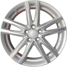 Laden Sie das Bild in den Galerie-Viewer, 1x Alufelge 19 Zoll 5x112 6877328 BMW 1 Rim Wheel FEL4521734435hg