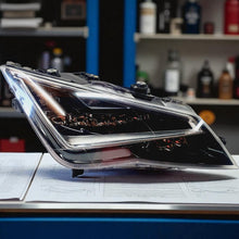 Laden Sie das Bild in den Galerie-Viewer, Frontscheinwerfer Seat Leon 5F1941008E LED Rechts Scheinwerfer Headlight