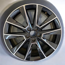 Laden Sie das Bild in den Galerie-Viewer, 1x Alufelge 17 Zoll 7.0&quot; 5x100 5JJ601025 Skoda Fabia Rapid Rim Wheel