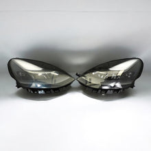 Laden Sie das Bild in den Galerie-Viewer, Frontscheinwerfer Tesla 3 1514952-00-D 1514953-00-D LED Rechts oder Links