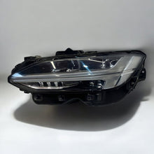 Load image into Gallery viewer, Frontscheinwerfer Volvo S90 V90 32228316 Links Scheinwerfer Headlight SCH5215803063xa